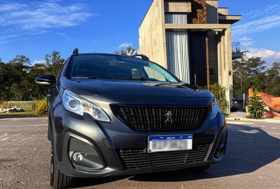 PEUGEOT 2008 1.6 16V THP FLEX GRIFFE 4P AUTOMÁTICO